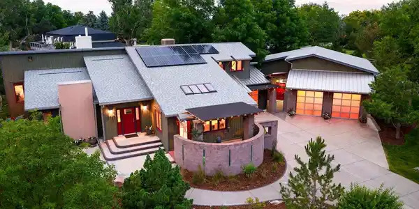 8929 Tahoe Ln