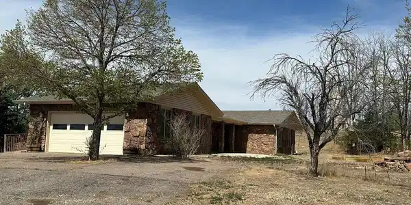 Image 2: House from south with garage Image 2: House from south with garage