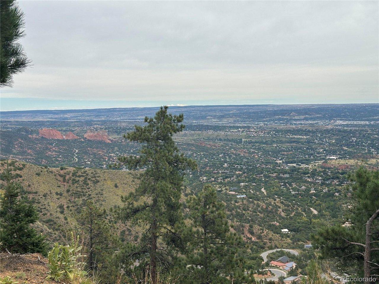 Image 3: View of Garden of the Gods and Downtown Colorado Springs from build site Image 3: View of Garden of the Gods and Downtown Colorado Springs from build site