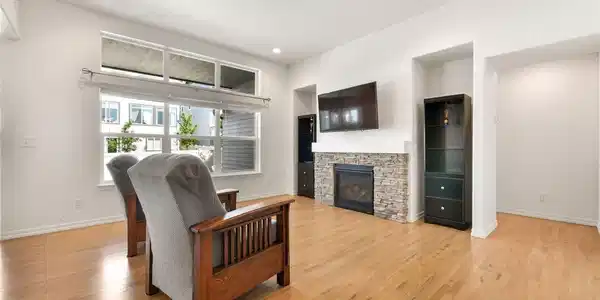 Image 4 Image 4