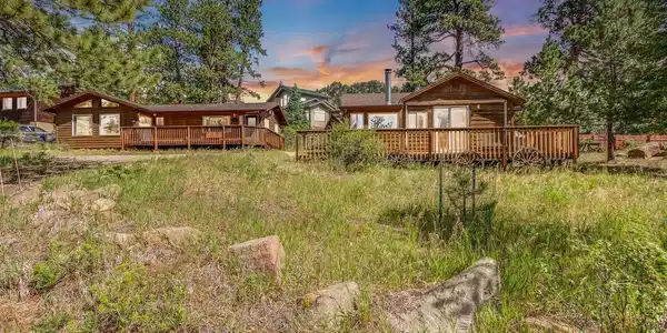 1421 Bluebell Dr