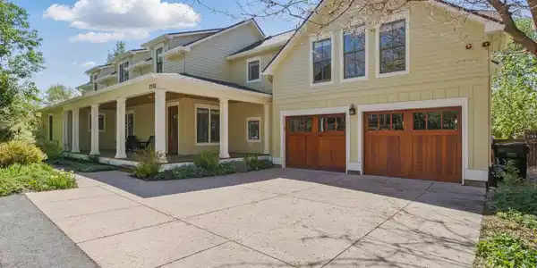 1430 Balsam