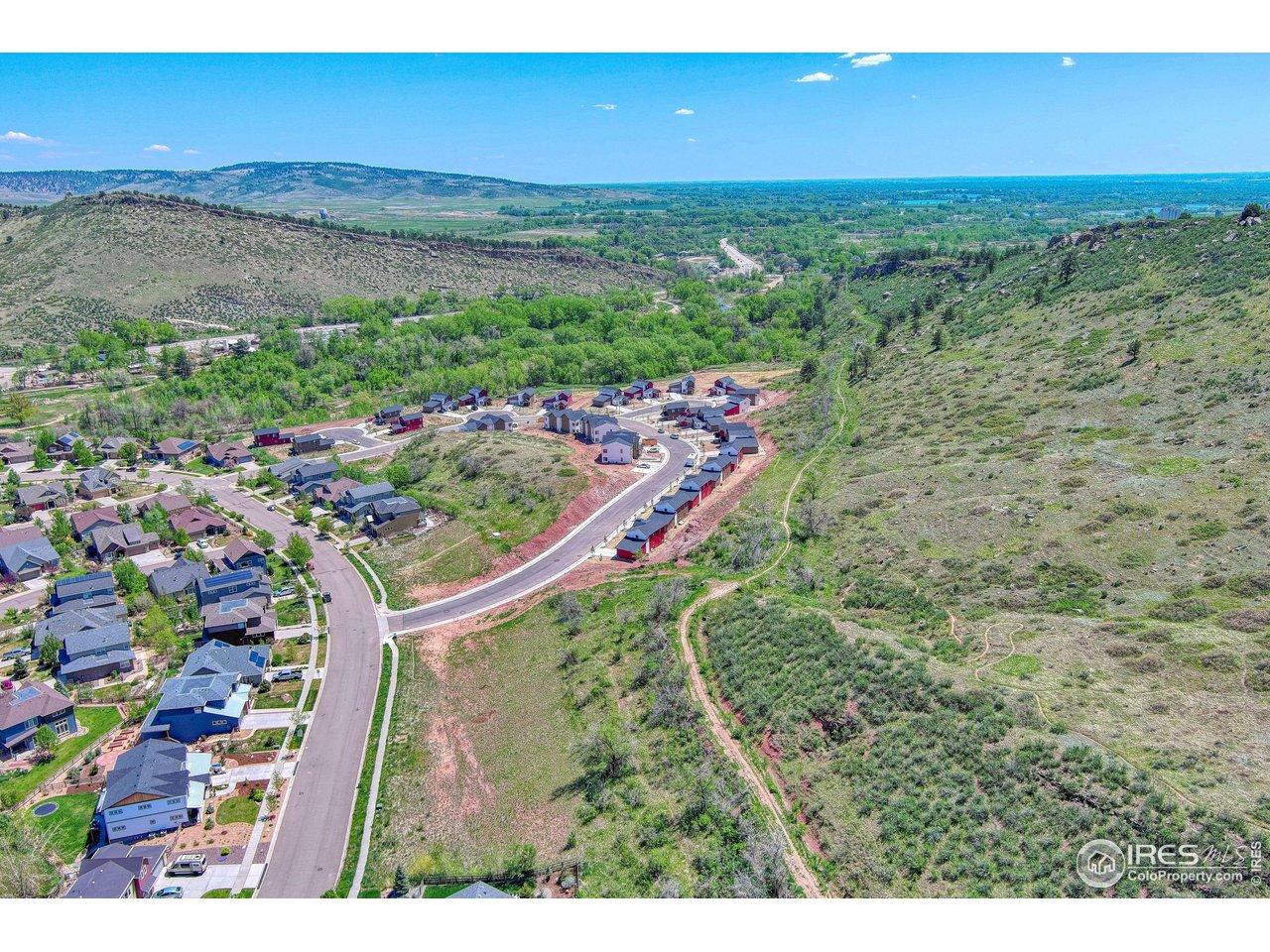 Image 4: Lot borders town owned open space for easy access to hiking trails and mountain biking. Image 4: Lot borders town owned open space for easy access to hiking trails and mountain biking.