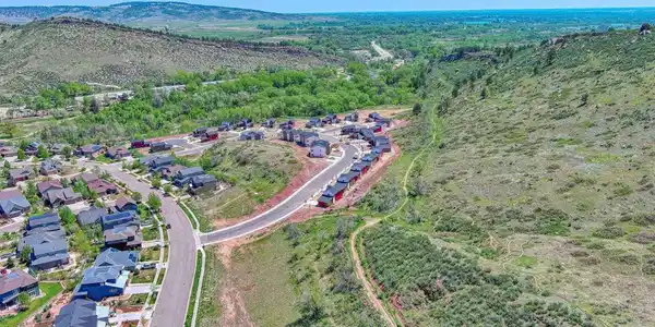Image 4: Lot borders town owned open space for easy access to hiking trails and mountain biking. Image 4: Lot borders town owned open space for easy access to hiking trails and mountain biking.