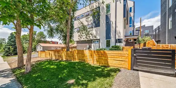 1227 Osceola St