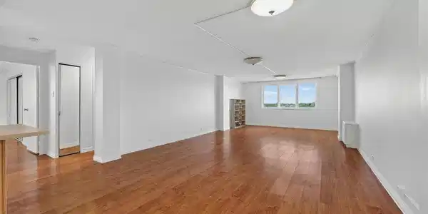 Image 4 Image 4
