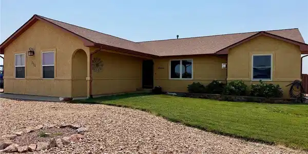 Image 2: This beautiful rancher has RV parking with a side gate, 3 car garage and privacy fence in the back yard Image 2: This beautiful rancher has RV parking with a side gate, 3 car garage and privacy fence in the back yard