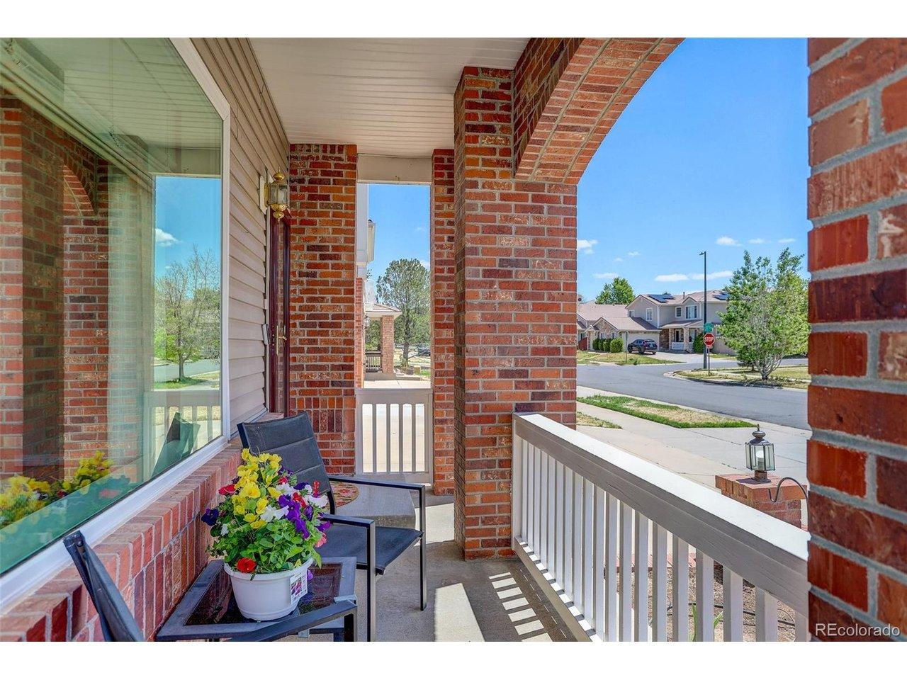 Image 4: Covered front porch facing south