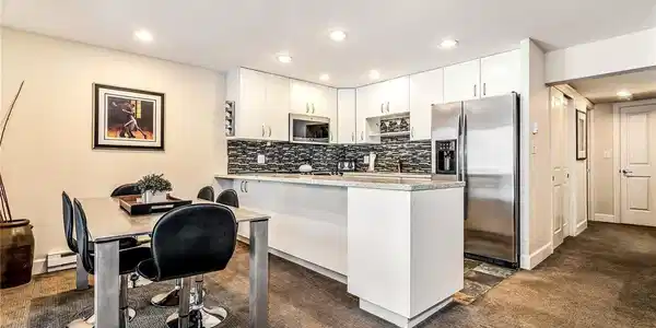 4660 Vail Racquet Club Dr