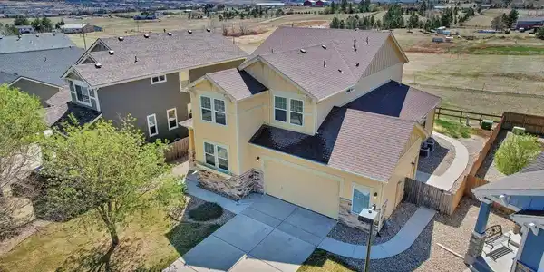 17016 Pale Anemone St