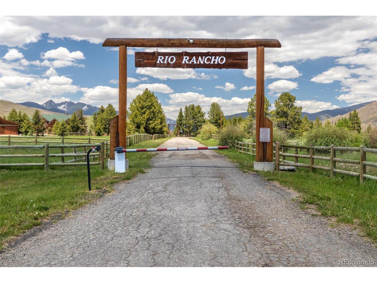 Image 4: Entrance from paved Road 49. Image 4: Entrance from paved Road 49.