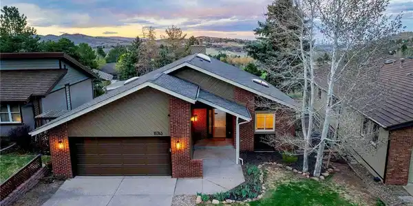 15743 W Wedge Way