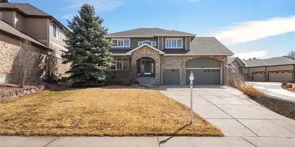 22426 E Roxbury Pl