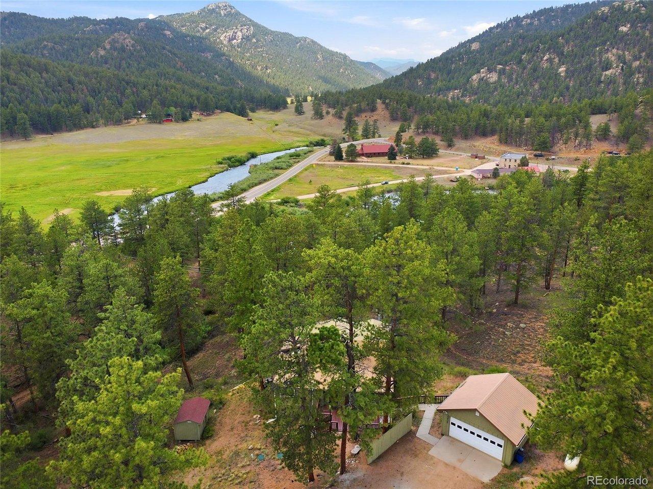 Image 2: Spectacular Buffalo Creek setting Image 2: Spectacular Buffalo Creek setting