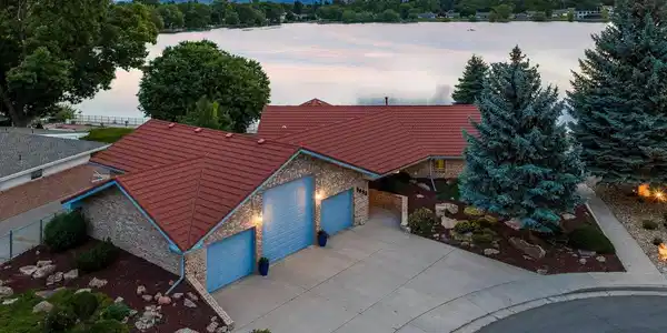 2033 Sitka Ct