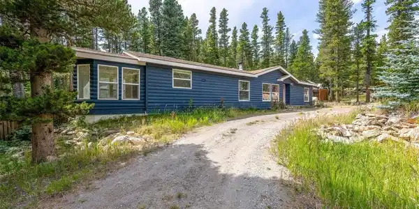 865 Silver Creek Rd