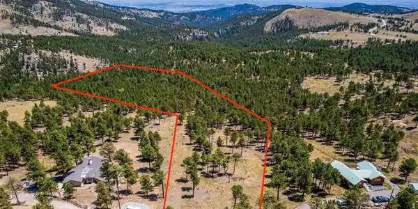 Image 2: General boundaries of total 23 acres