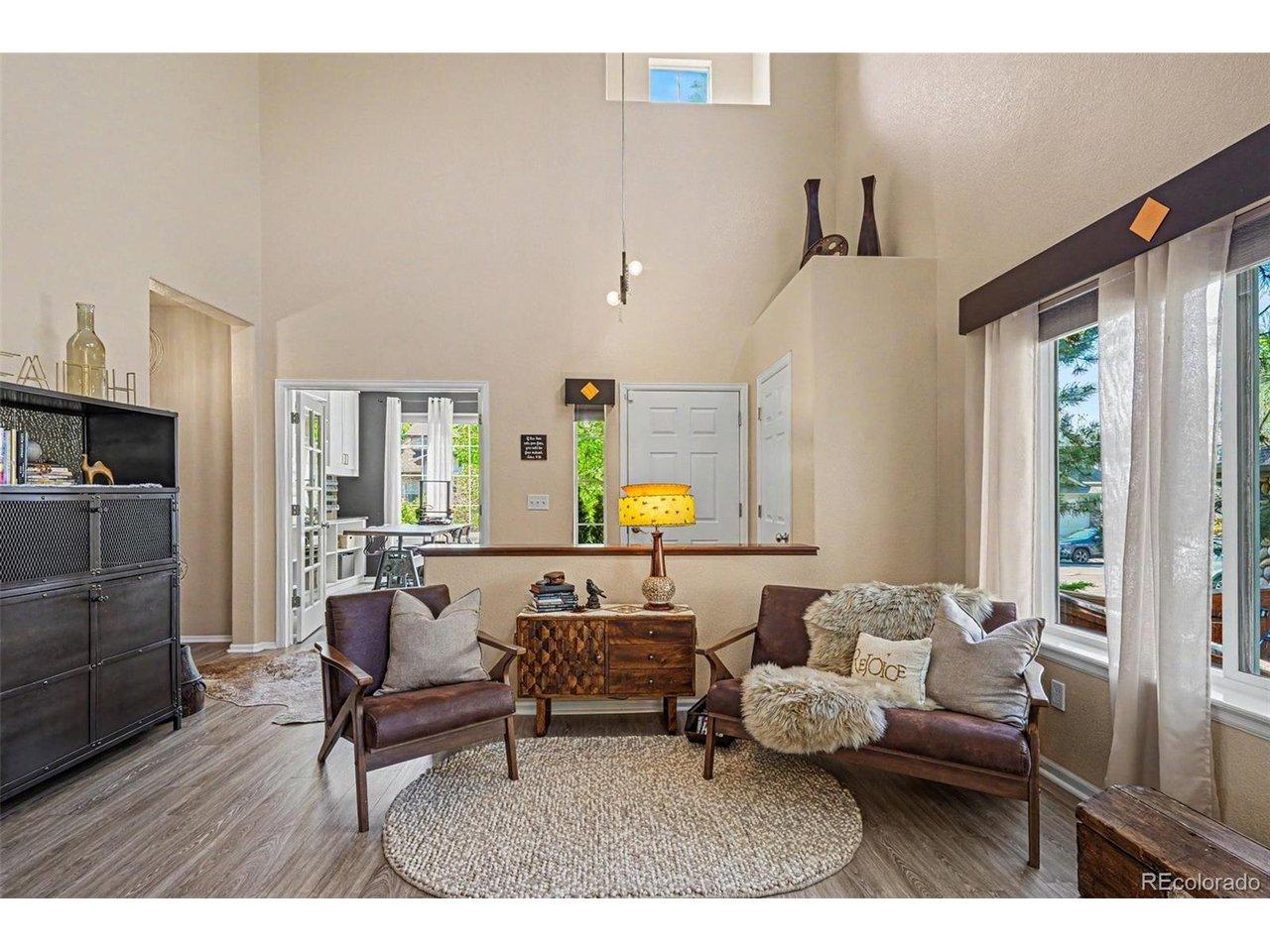 Image 4: Inviting formal living area filled with natural light Image 4: Inviting formal living area filled with natural light