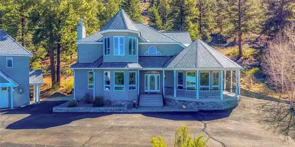 465 N Skyline Dr