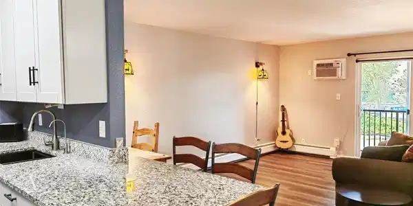 1200 Golden Cir