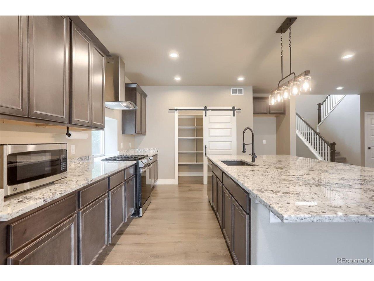 Image 4: Greatroom/kitchen Image 4: Greatroom/kitchen