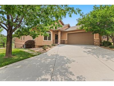 2425 Mesa Crest Grv