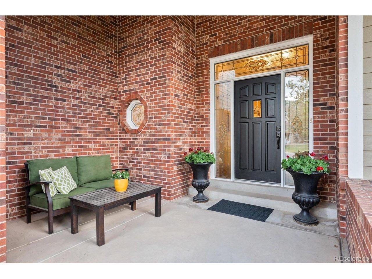Image 4: Front Patio Image 4: Front Patio