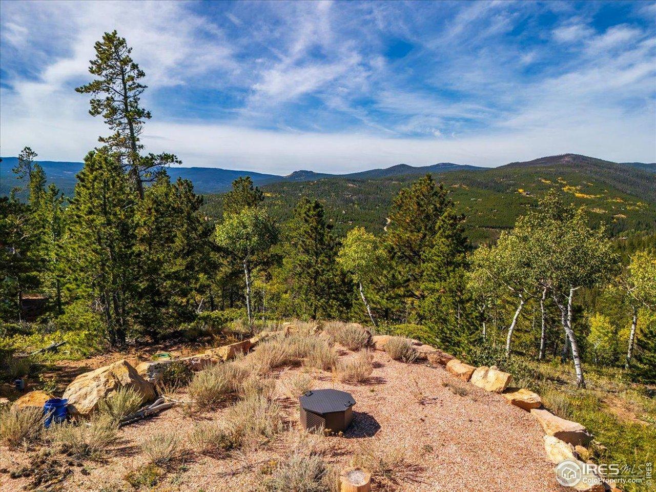 Image 2: Firepit with a view Image 2: Firepit with a view