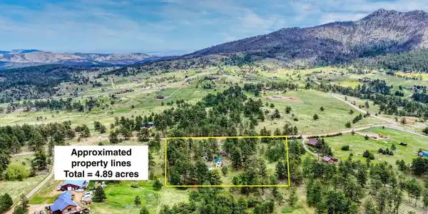 Image 2: Property lines are approximated