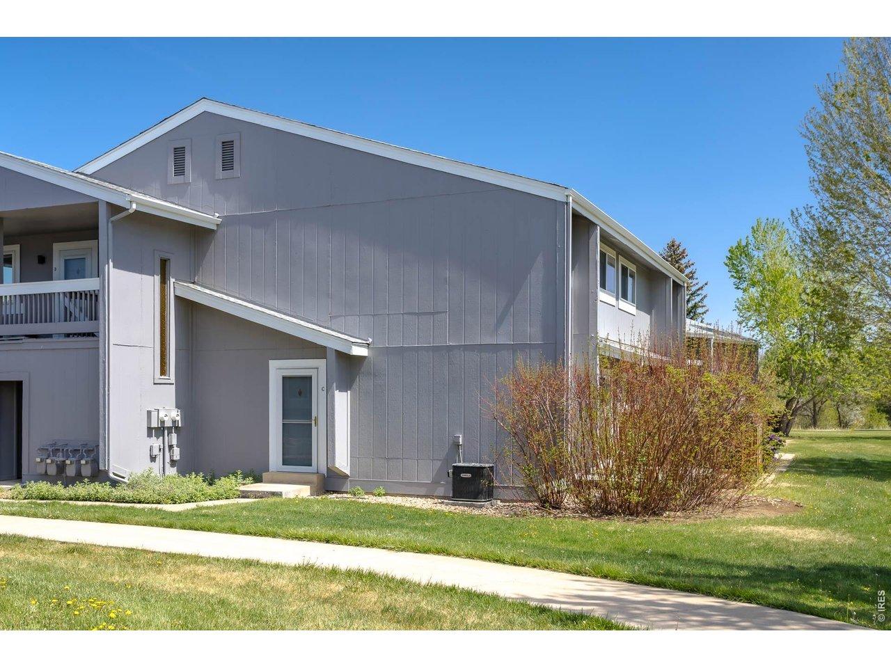 Image 2: Private West facing front door Image 2: Private West facing front door