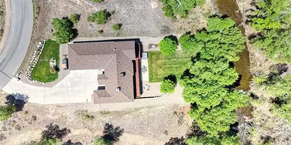 Image 3: This home sits on the banks of the South Arkansas River Image 3: This home sits on the banks of the South Arkansas River