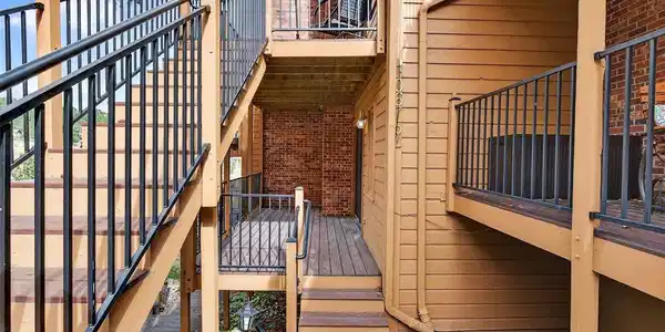 Image 4 Image 4
