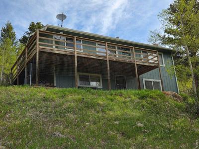 328 N Skinner Rd