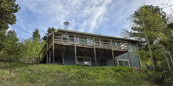 Image 2: Front of home