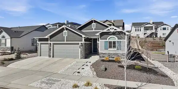 2242 Solterra St