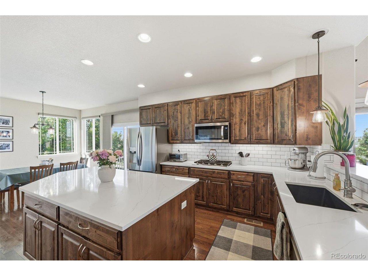 Image 4: Stainless Steel Appliances Image 4: Stainless Steel Appliances