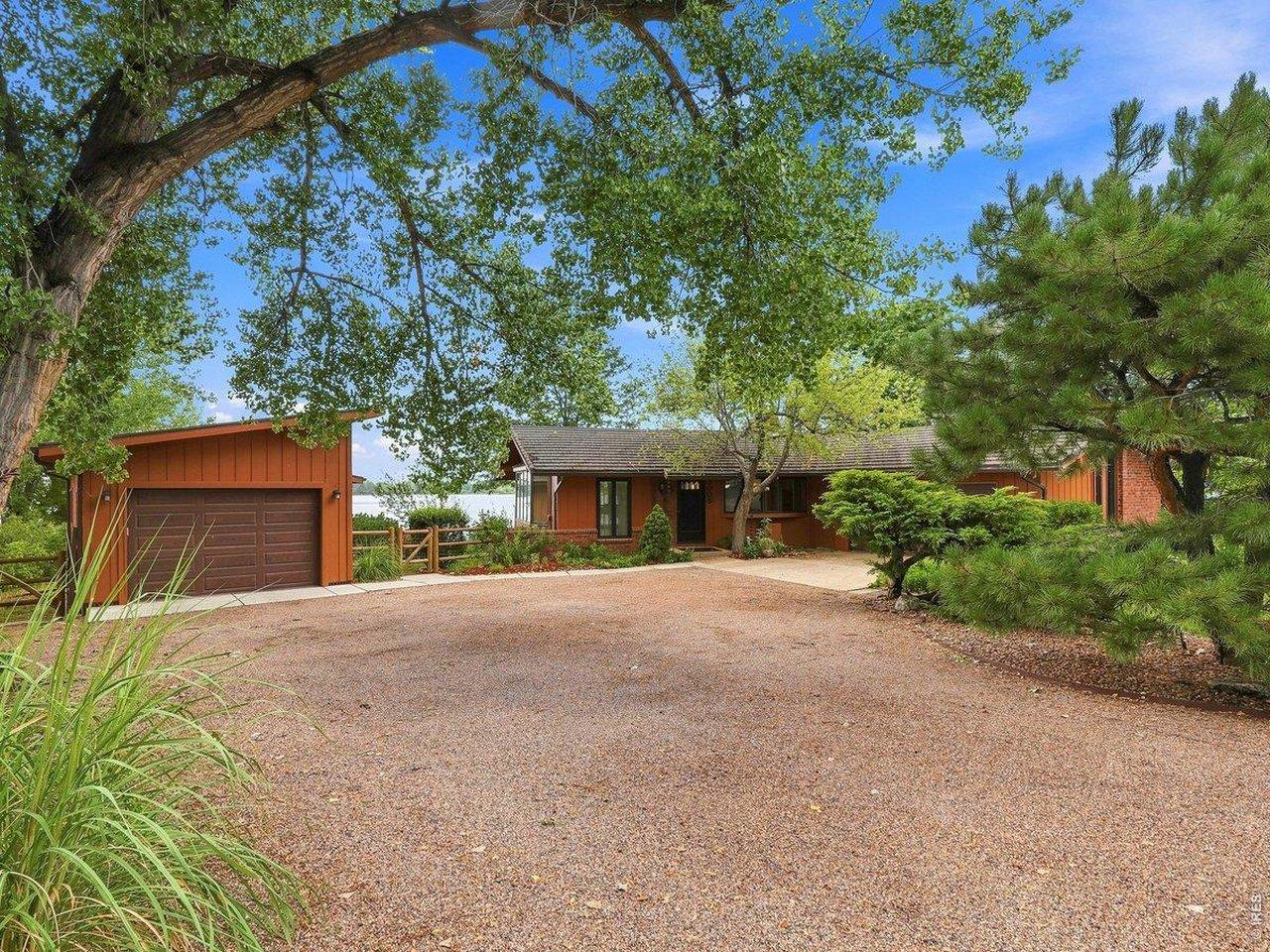 Image 2: Two car attached plus single car garage/shop Image 2: Two car attached plus single car garage/shop