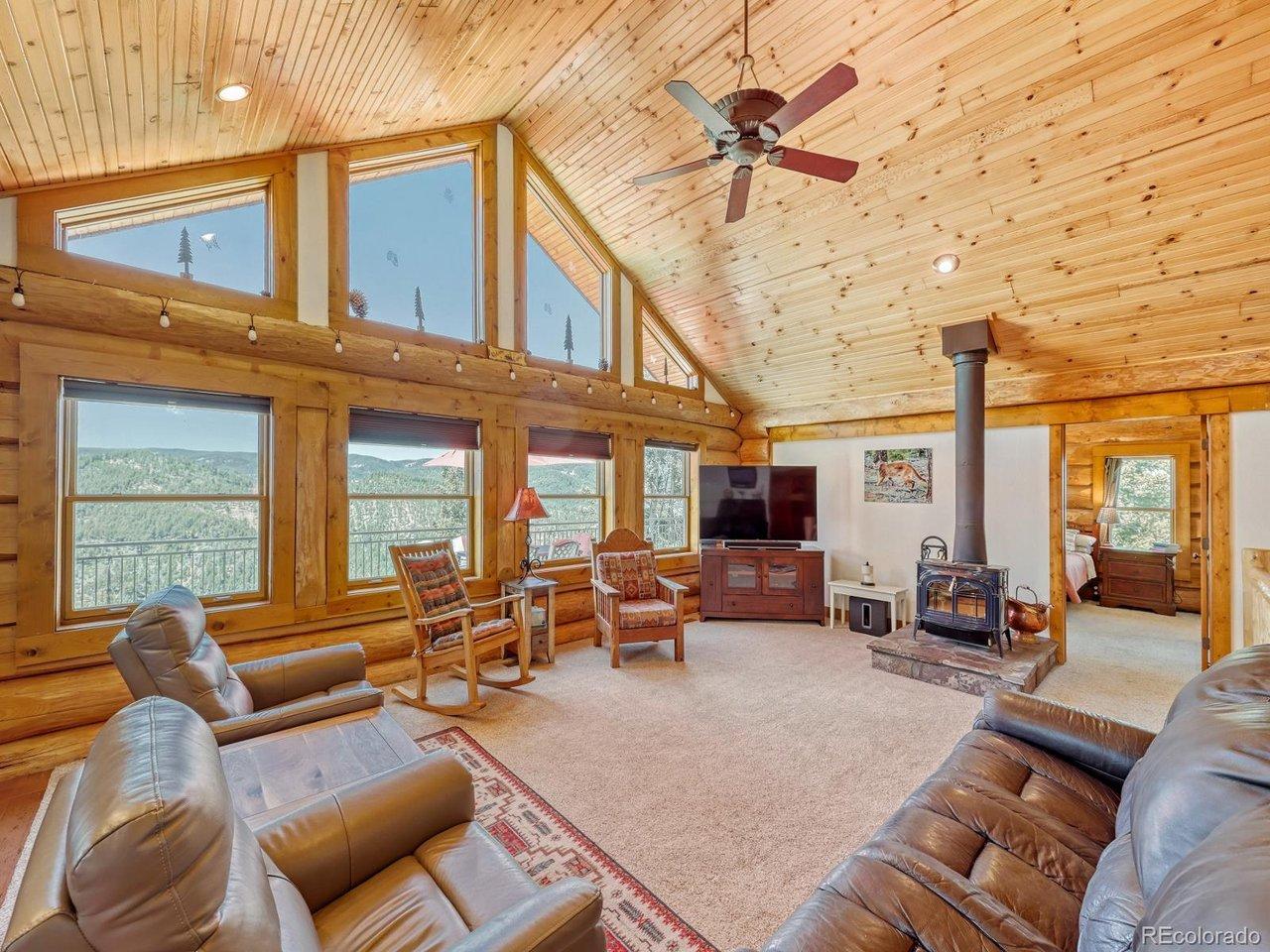 Image 3: 07 Living Room.jpg Image 3: 07 Living Room.jpg