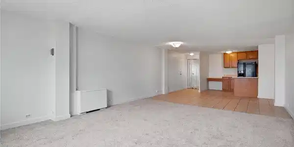 Image 4: Main Living Area