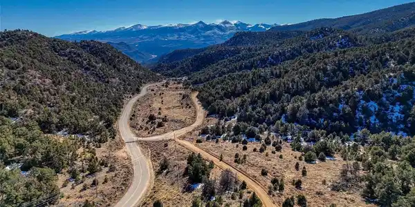 Image 3: View of the Sangre de Cristo Mountains Image 3: View of the Sangre de Cristo Mountains