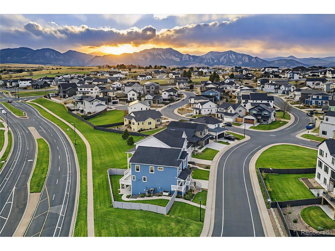 Image 3: Large corner lot with epic views, a wonderful neighborhood, and extra space to breath with the open City-maintained space next to the home Image 3: Large corner lot with epic views, a wonderful neighborhood, and extra space to breath with the open City-maintained space next to the home