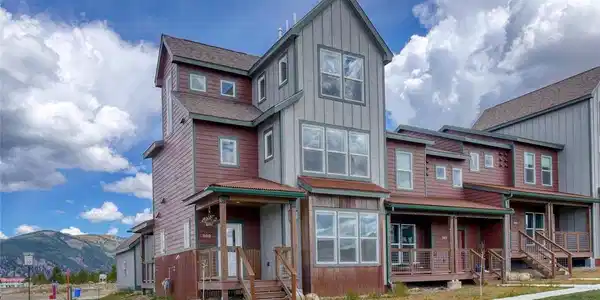 300 McClary Park