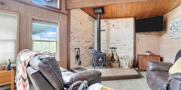 Image 3: Living Room Image 3: Living Room