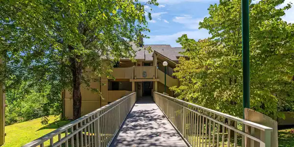 3710 Weber Rd