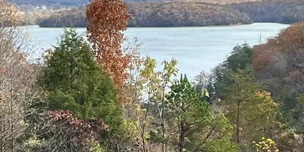 Image 2: lot 406 flint ridge rd