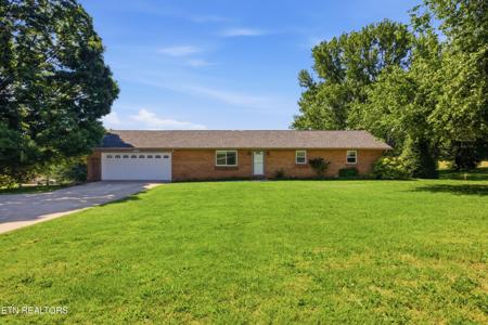 1518 E Brown School Rd
