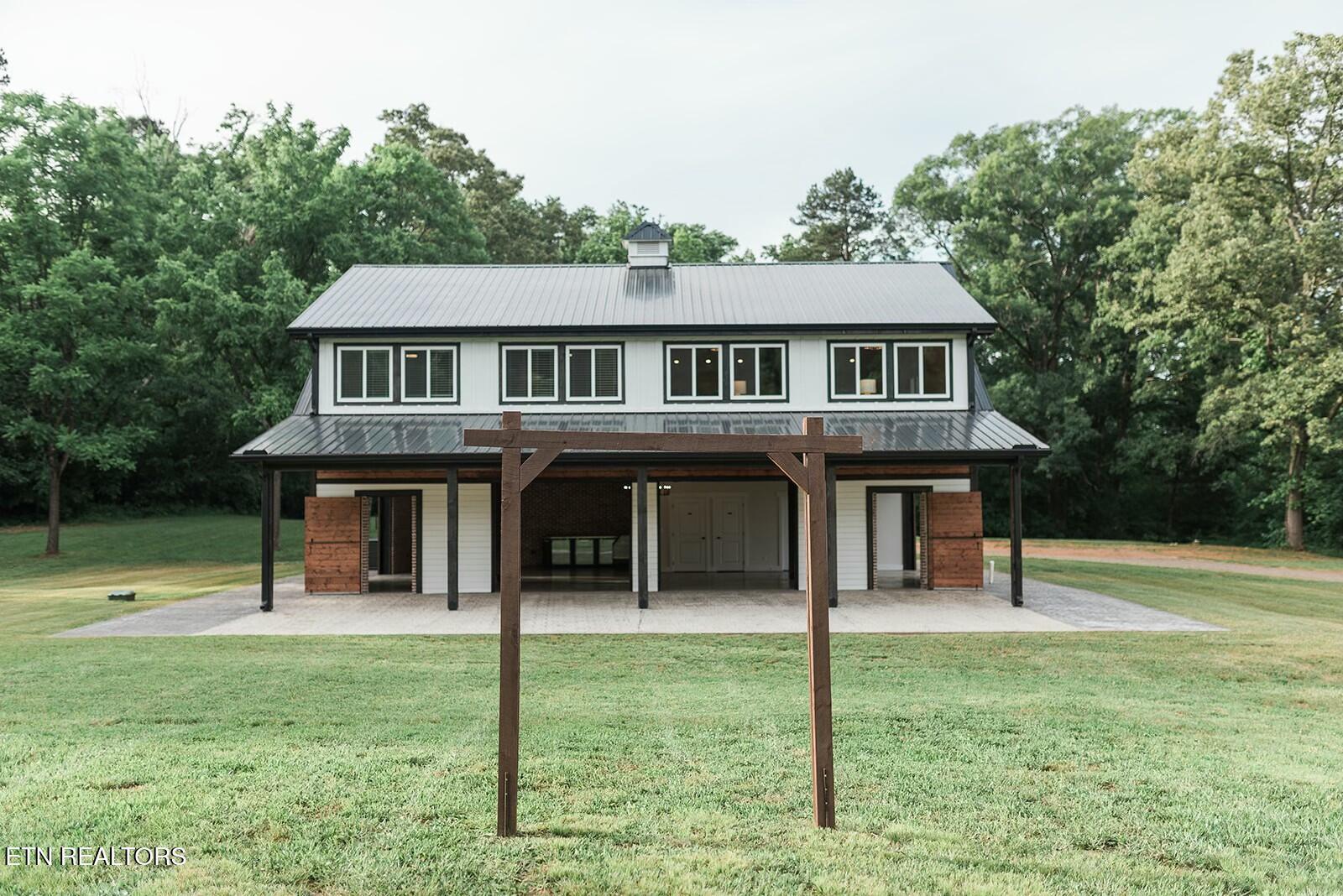 Image 2: Holston Springs/Strawberry Creek