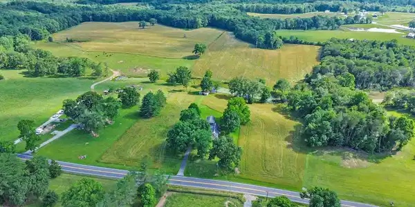 Image 4: dji_0165-dji_0167