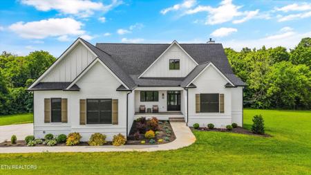 618 Winding Creek Way