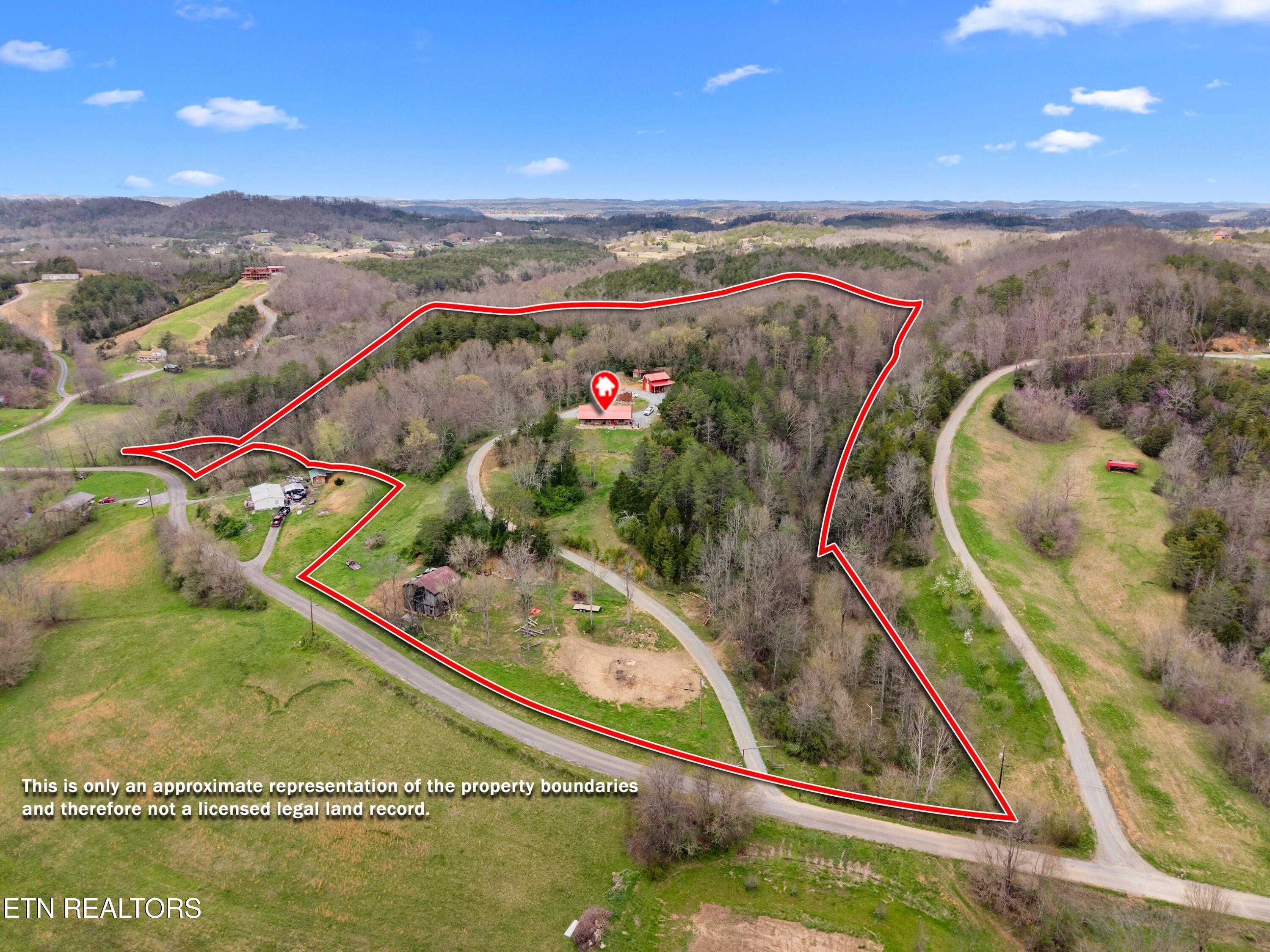 Image 3: 007-2357HallRoad-Dandridge-TN-37725-SMAL